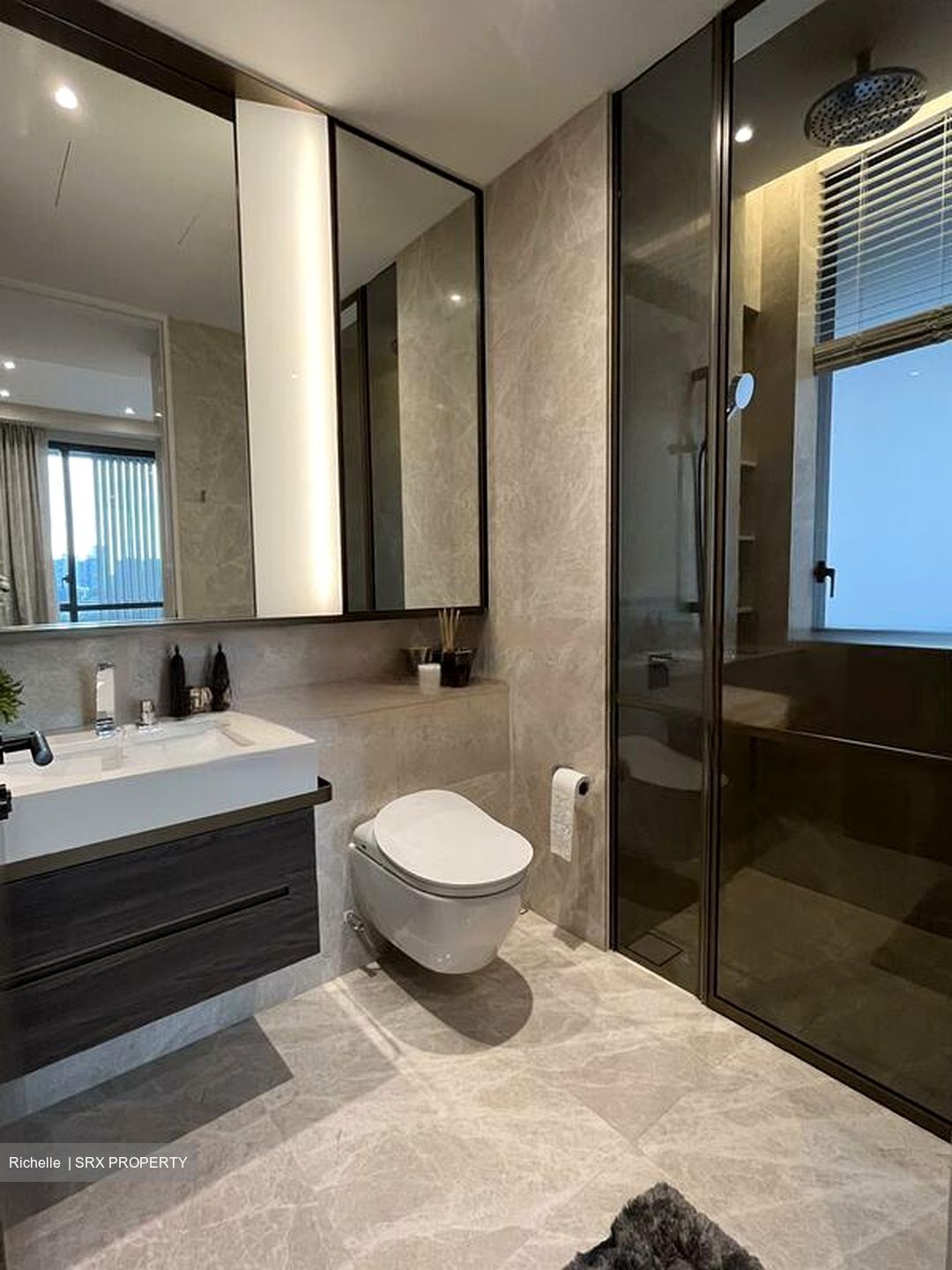 19 Nassim (D10), Apartment #556687361